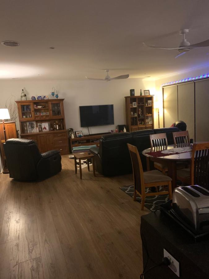 ヒールズビル Mijen'S Manor Bed & Breakfast エクステリア 写真